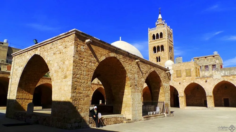 الجامع المنصوري الكبير في طرابلس .jpg