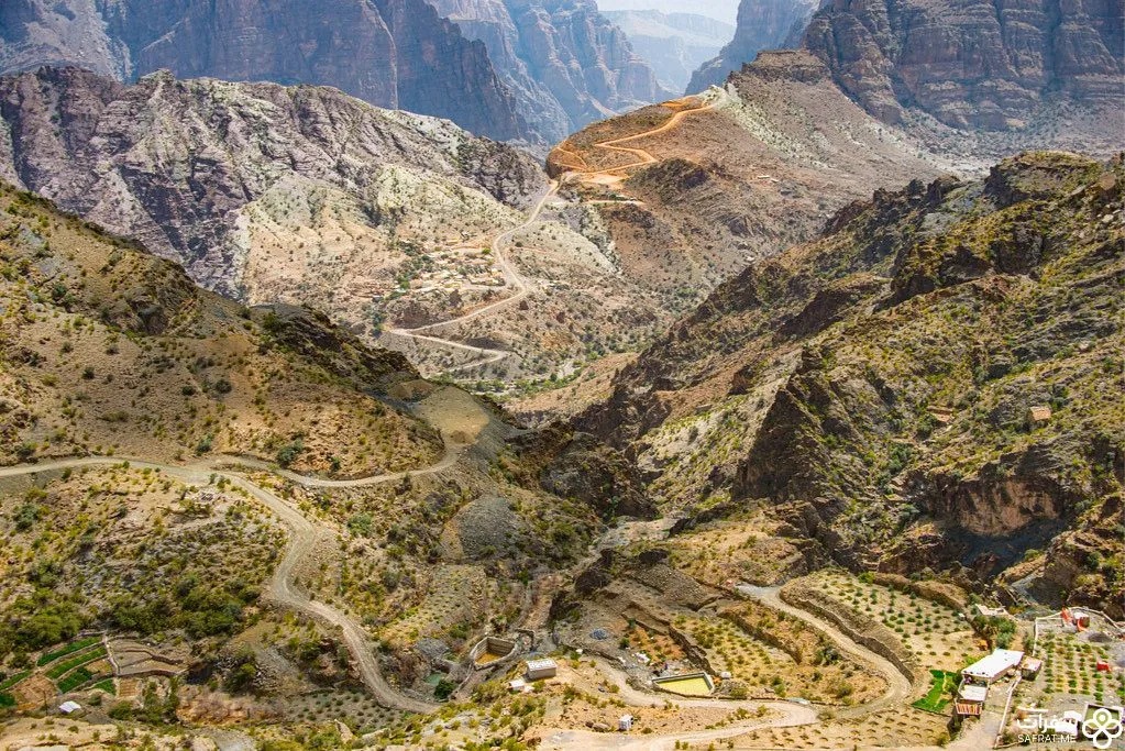 الجبل الأخضر في الربیع 1.jpg الجبل الأخضر في الربیع 1.jpg