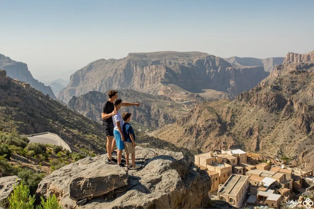 الجبل الأخضر والإطلالات الجمیلة.jpg الجبل الأخضر والإطلالات الجمیلة.jpg