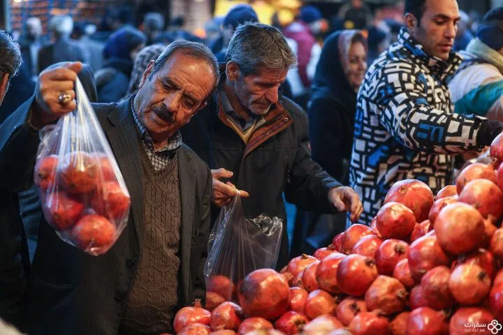 الرمّان الفاکهة المفضّلة في لیلة یلدا.jpg الرمّان الفاکهة المفضّلة في لیلة یلدا.jpg