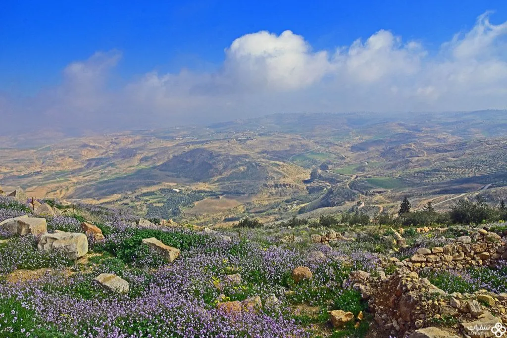 جبل نیبو .jpg