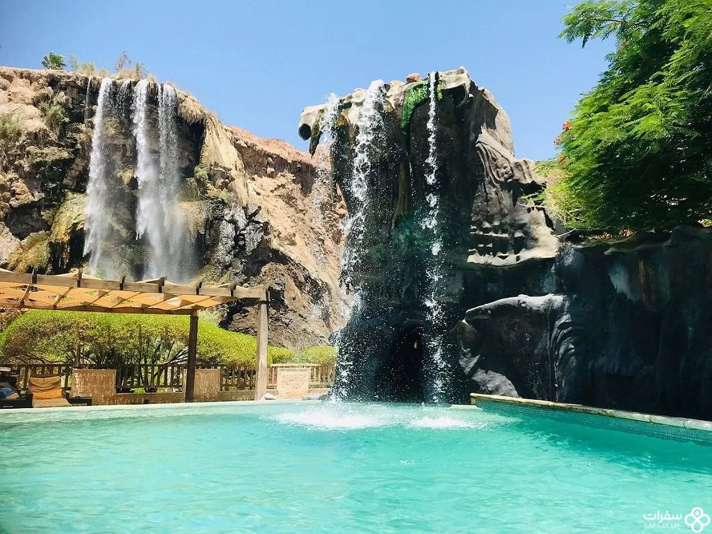 حمامات ماعین العلاجیة.jpg