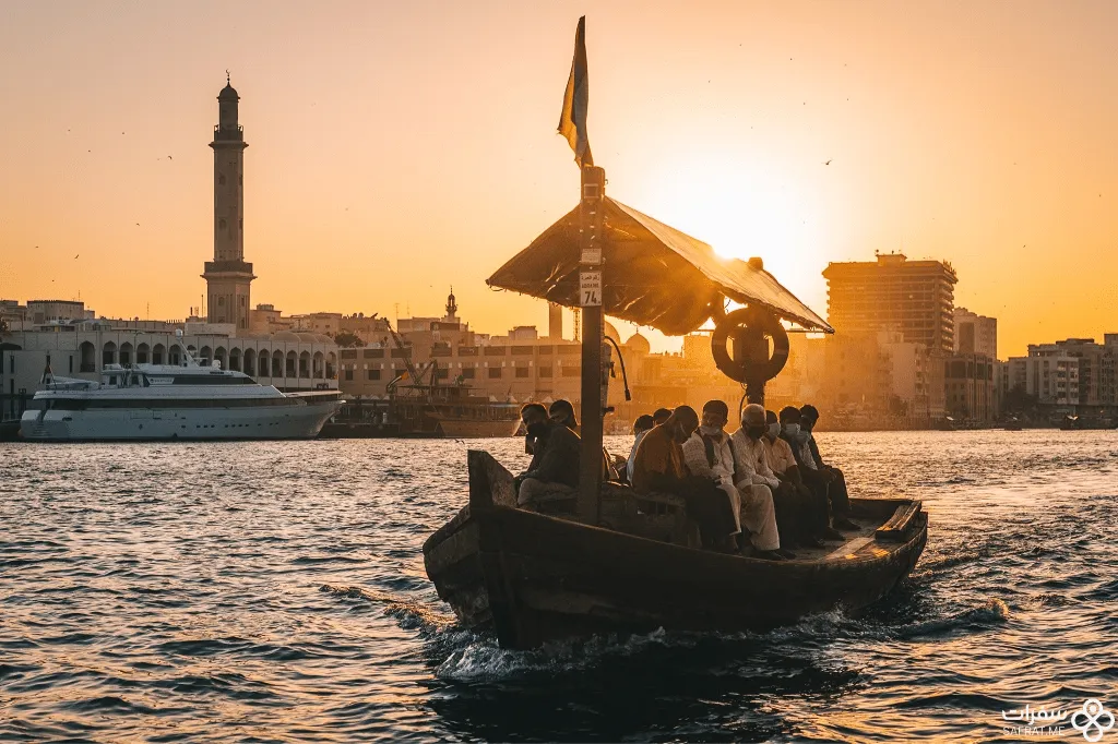 رحلات البحر وجمال الغروب .png رحلات البحر وجمال الغروب .png