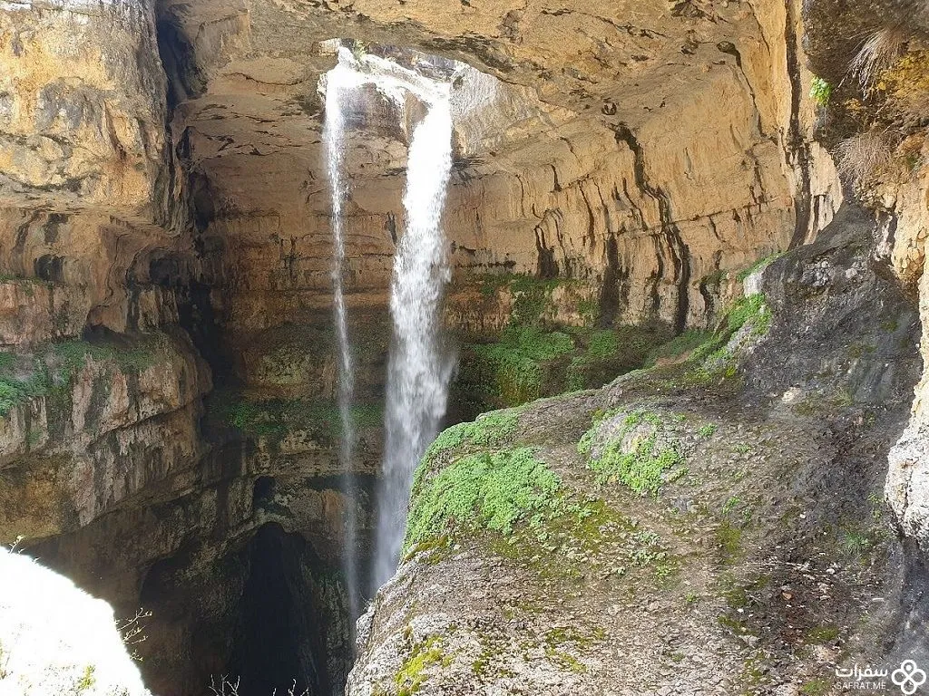 شلال باتارا جورج.jpg