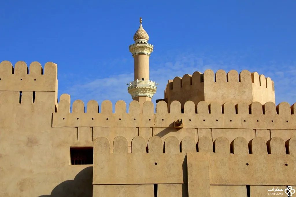 قلعة نزوی في عمّان 2 4.jpg