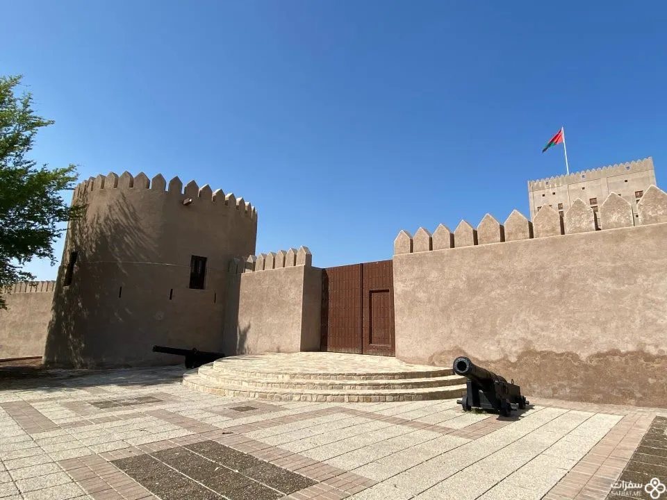 مدخل حصن صحار 1.jpg