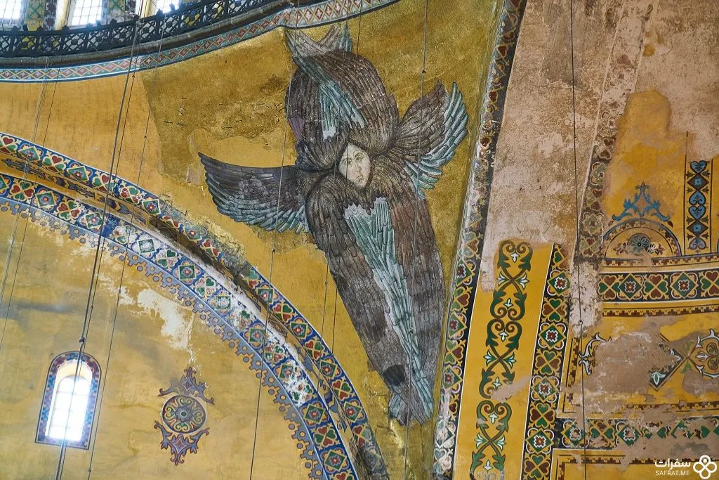 مسجد آیا صوفیا من الدّاخل .jpg
