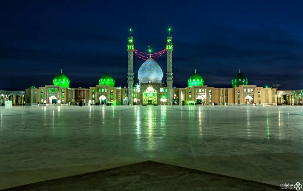 مسجد جمکران.jpg