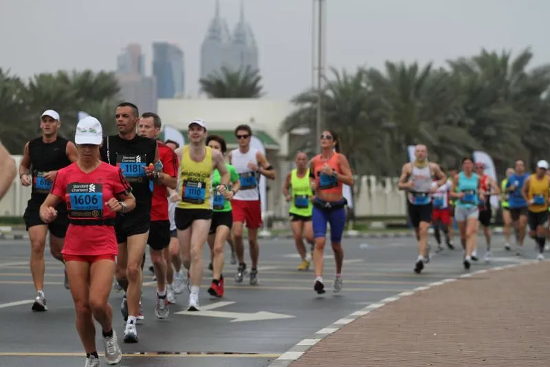 مهرجان سباق ماراثون في دبي .jpg